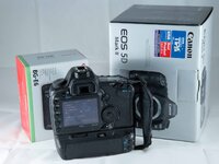 Canon 5DII mit BG-E6-back.jpg