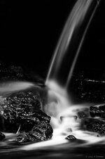 Wasserfall sw.jpg