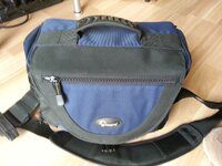 Lowepro_Nowa 200AW_1.jpg