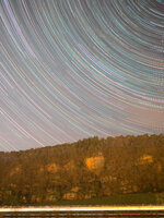 Star trails roh.jpg
