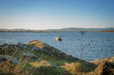 SCHIFF AUF WASSER - 01.jpg