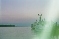 IMM002_32A.jpg
