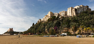 Sperlonga 4 klein f.jpg