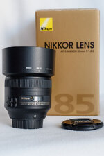 Nikon-2.jpg