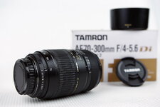 Tamron_70-300DI_1.jpg