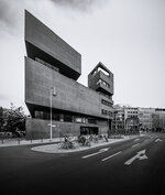 Rosa - Luxemburg - Platz -0327_ .jpg