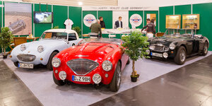 Techno-Classica-2017-04-08-10582-Bearbeitet.jpg