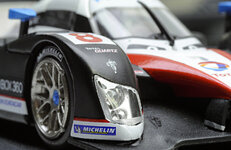 Le_Mans_Peugot908.jpg