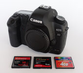 CANON EOS DSLR_01.jpg