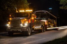 IMG_7052_Towing_truck-Bearbeitet.jpg