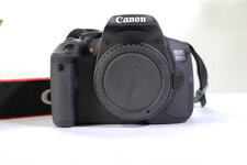 700d-01.jpg