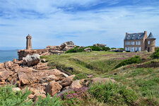 Phare de Ploumanach.jpg