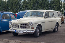 Volvo-Amazon-Kombi-1.jpg
