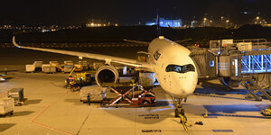 a350_hk_front_1000.jpg